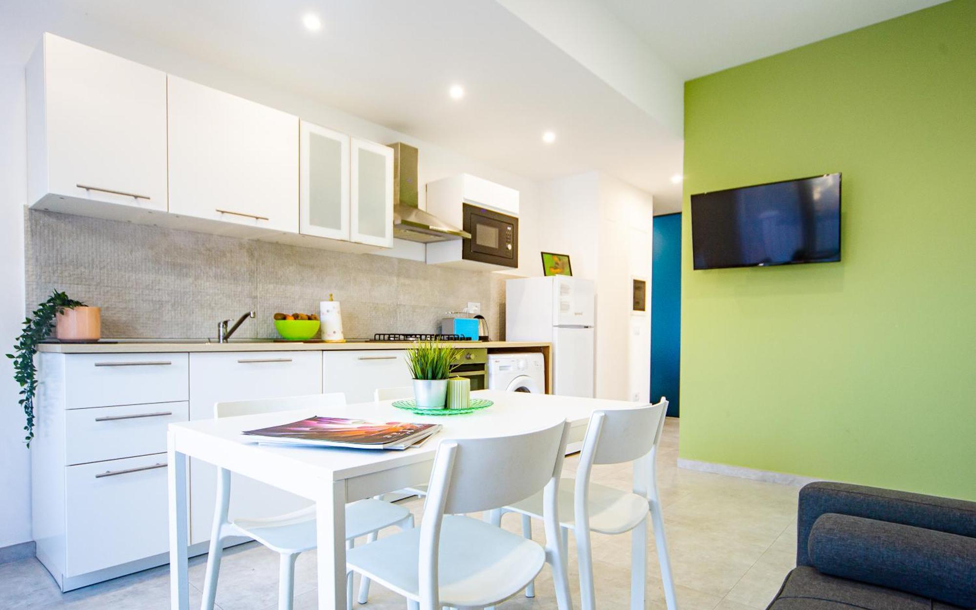 Appartamento Perla Verde, Wifi E Air Con Кала Гононе Екстериор снимка
