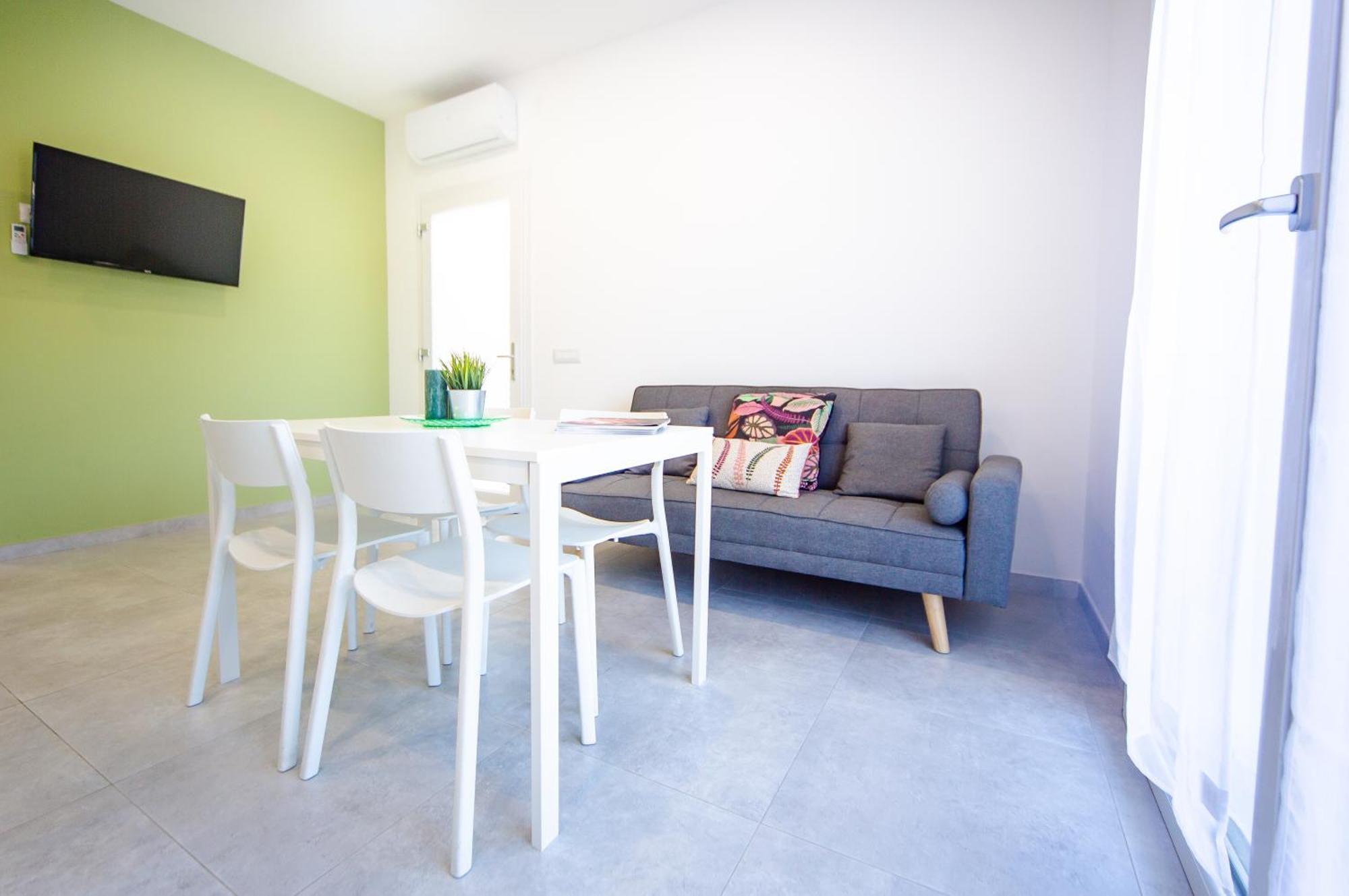 Appartamento Perla Verde, Wifi E Air Con Кала Гононе Екстериор снимка